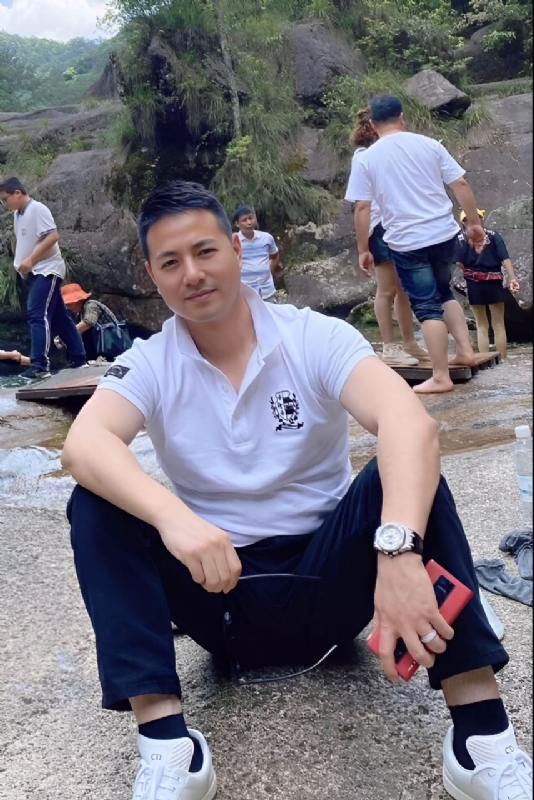 勿忘初心的第三张照片--安庆相亲服务中心