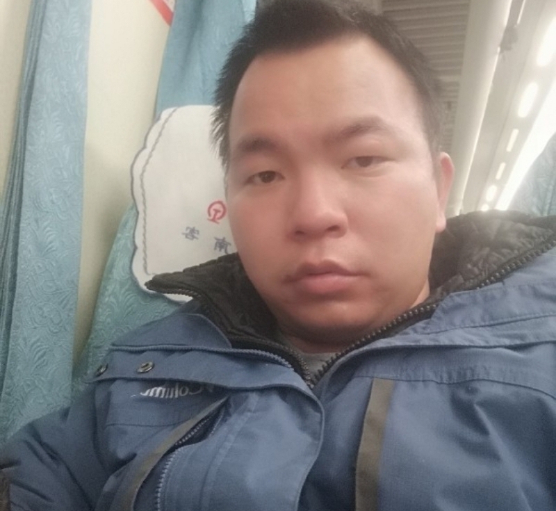 淡定的第一张照片--安庆相亲服务中心