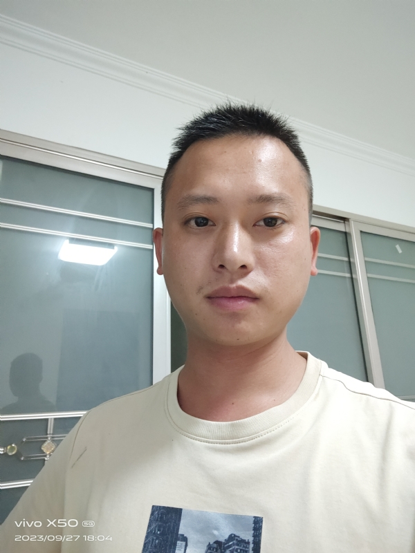 小yan同学的第一张照片--安庆相亲服务中心