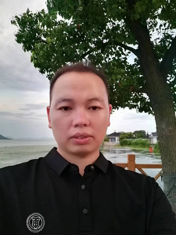 一起说晚安的第一张照片--安庆相亲服务中心