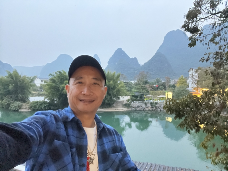民叔叔的第一张照片--安庆相亲服务中心