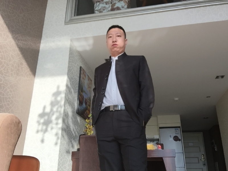 雅小炁的第一张照片--安庆相亲服务中心