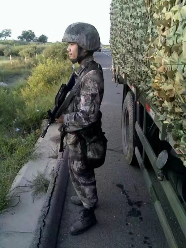 搬砖中的第一张照片--安庆相亲服务中心