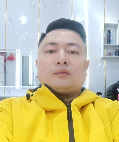 曾哥的第一张照片--安庆相亲服务中心