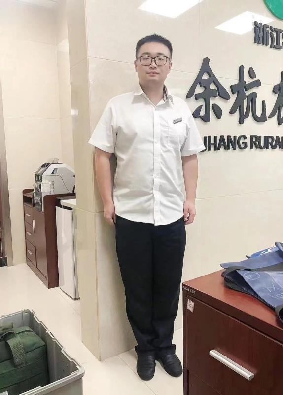 君临天下的第一张照片--安庆相亲服务中心