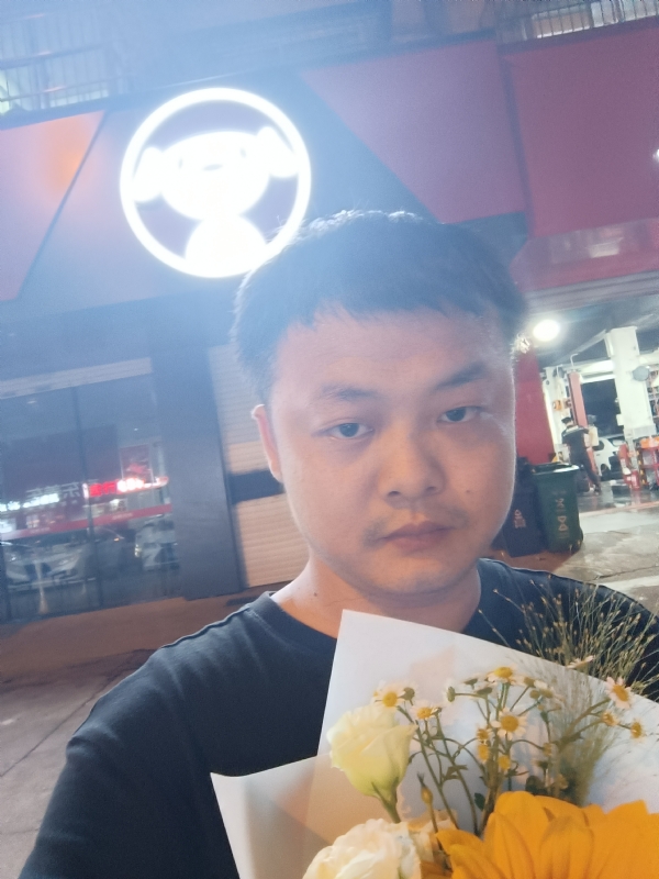 小陈的第一张照片--安庆相亲服务中心