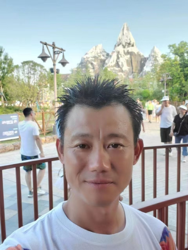 艾氏涂料博的第一张照片--安庆相亲服务中心