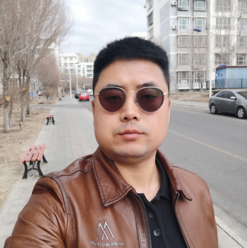 月下听风的第一张照片--安庆相亲服务中心