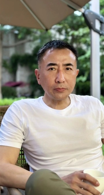 厚德载福的第一张照片--安庆相亲服务中心