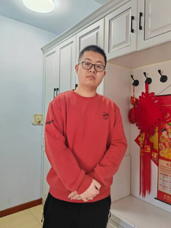 智慧的小胖的第一张照片--安庆相亲服务中心